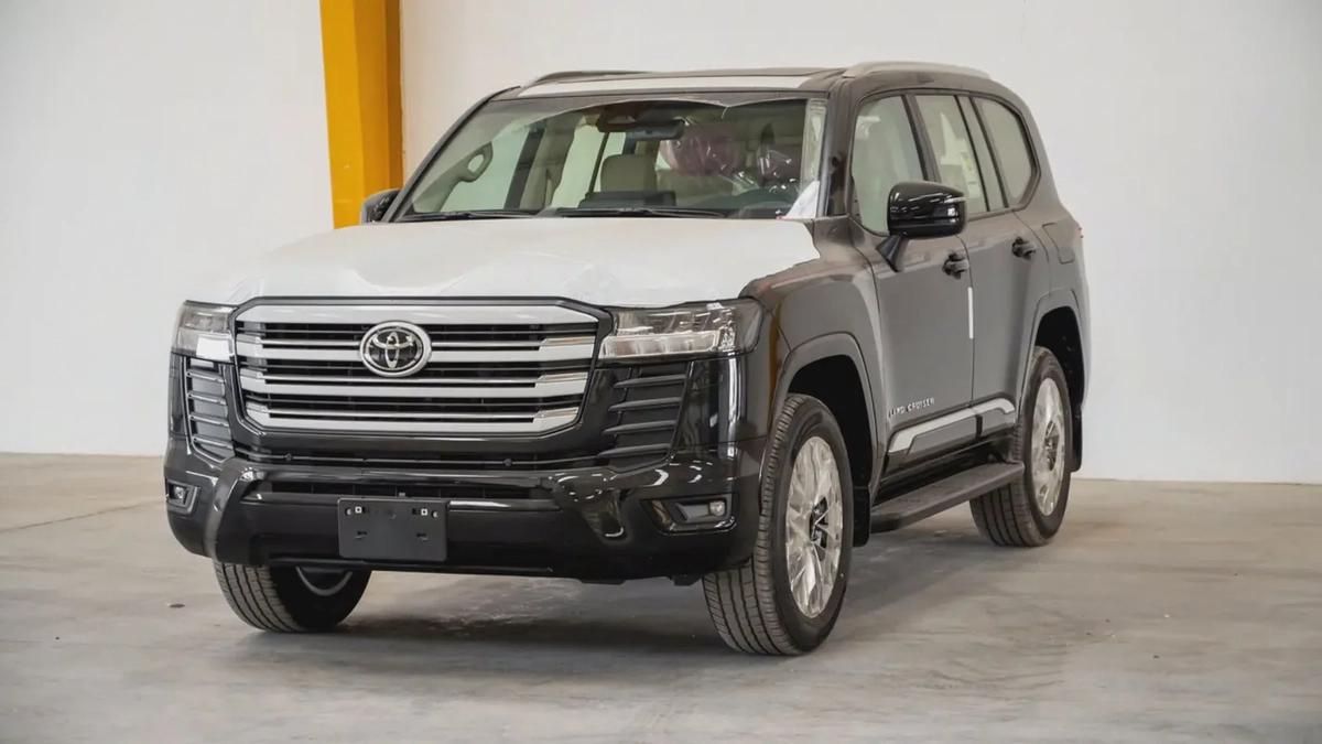 LC300 GXR 4.0L GCC Specs Brand New for Export-0-0