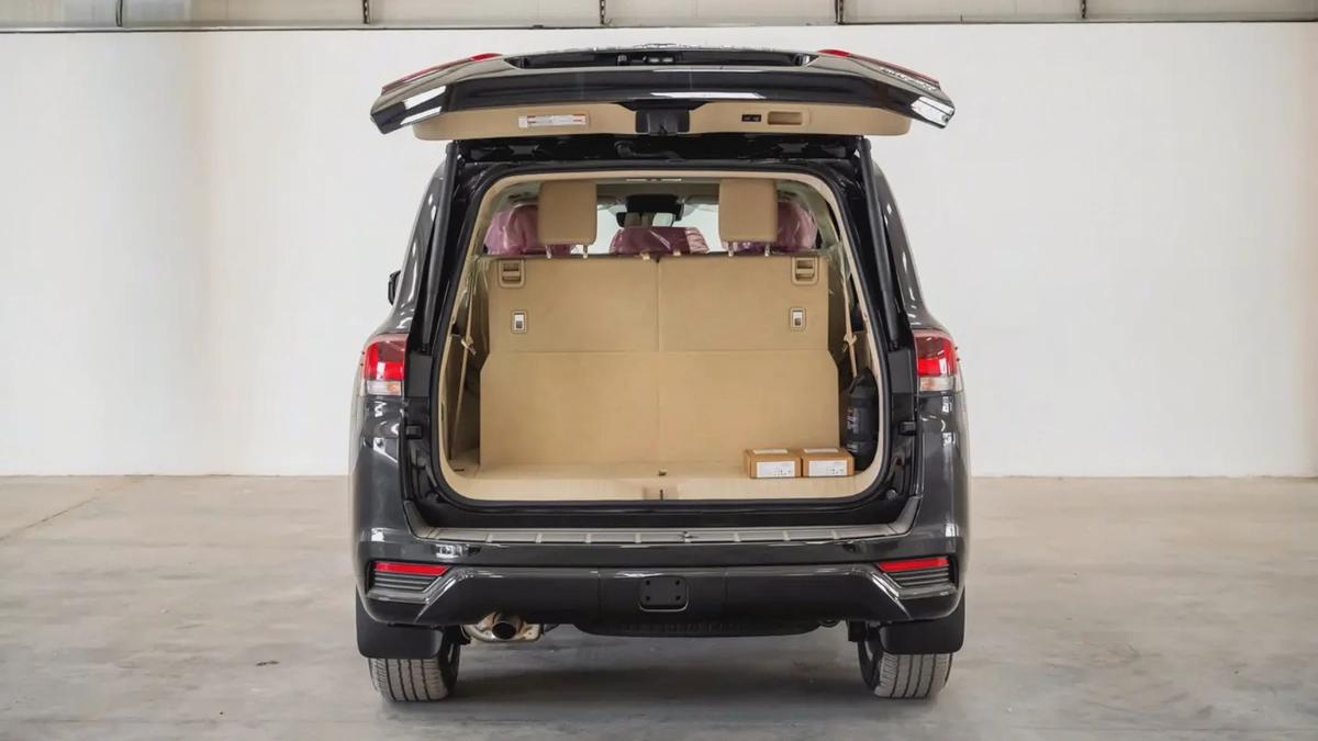 LC300 GXR 4.0L GCC Specs Brand New for Export-5-5