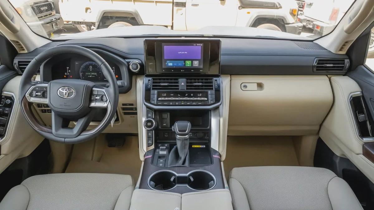 LC300 GXR 4.0L GCC Specs Brand New for Export-10-10