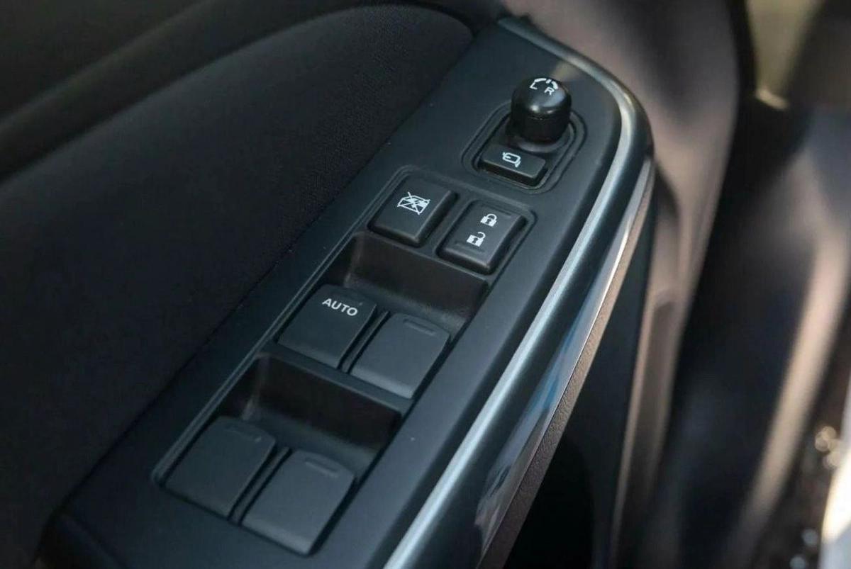 Suzuki Dzire GLX - 1.2L – Petrol - Grey-13-13