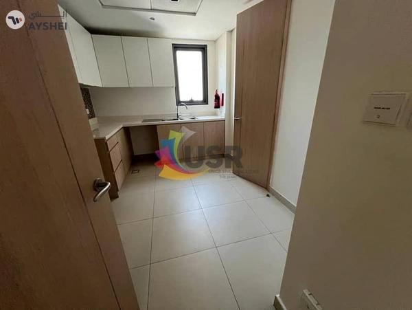 LUXURIOUS SEA VIEW 3BR + MAIDS ALL AMENITIES FOR FAMILY 157K