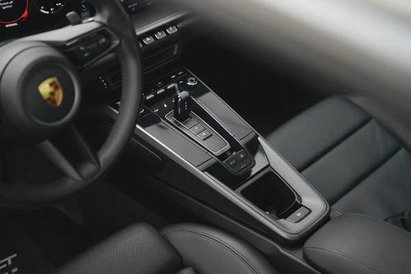 2021 PORSCHE 911 CARRERA 4 WITH WARRANTY | 02330