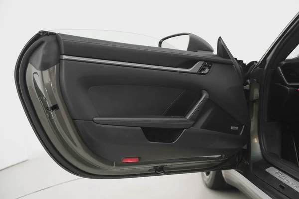 2021 PORSCHE 911 CARRERA 4 WITH WARRANTY | 02330