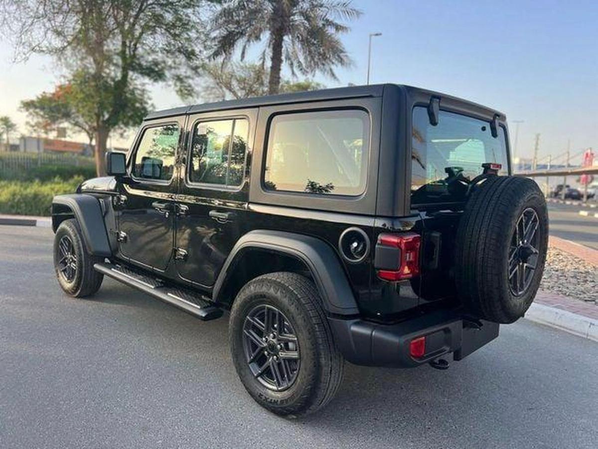 Jeep Wrangler Unlimited Sport S 2.0L A/T-1-1