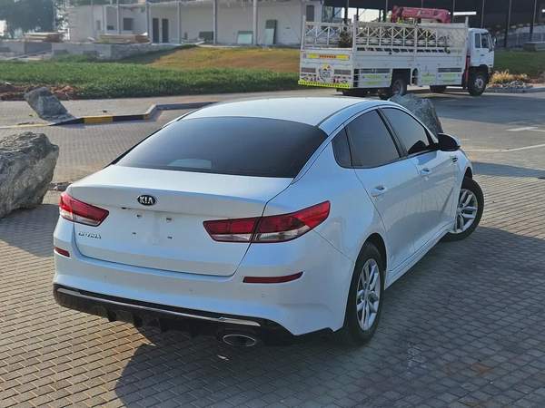 Kia Optima 2020 GCC Premium Condition Car With Low KM MID Option With Padel Shifters