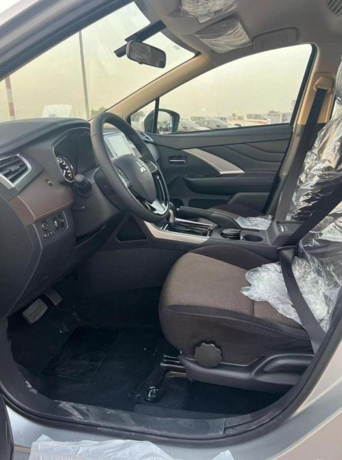 Mitsubishi Xpander XPANDER CROSSE-14-14