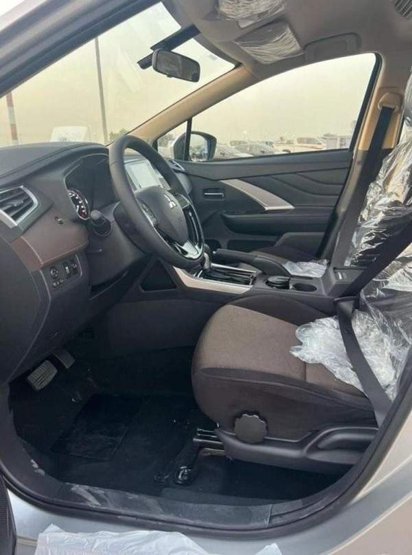 Mitsubishi Xpander XPANDER CROSSE