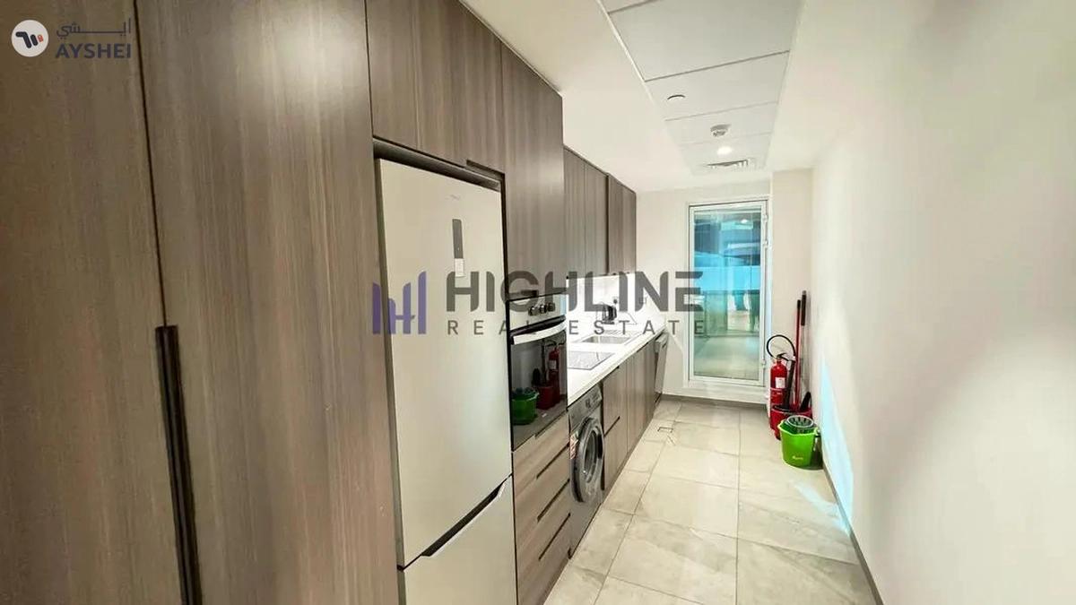 Chiller Free High Floor Prime Location furnished 2BHK Ready To Move (Negotiable)-10-10