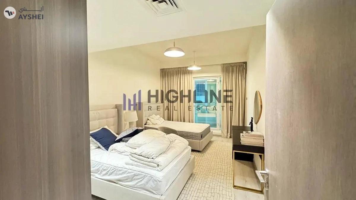 Chiller Free High Floor Prime Location furnished 2BHK Ready To Move (Negotiable)-1-landscape