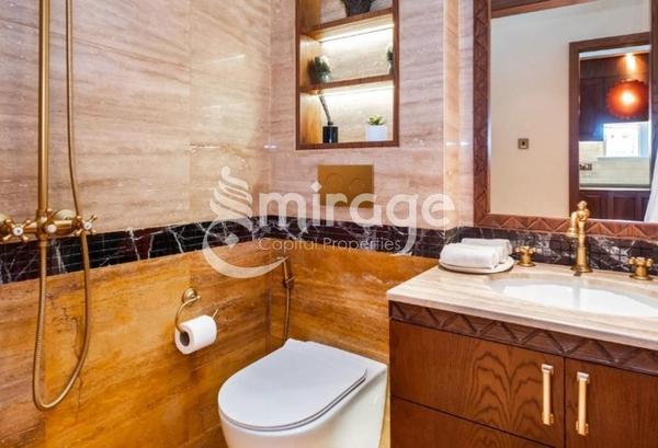 Elegant 3BR Upgraded to 4BR | Duplex | Prime Area