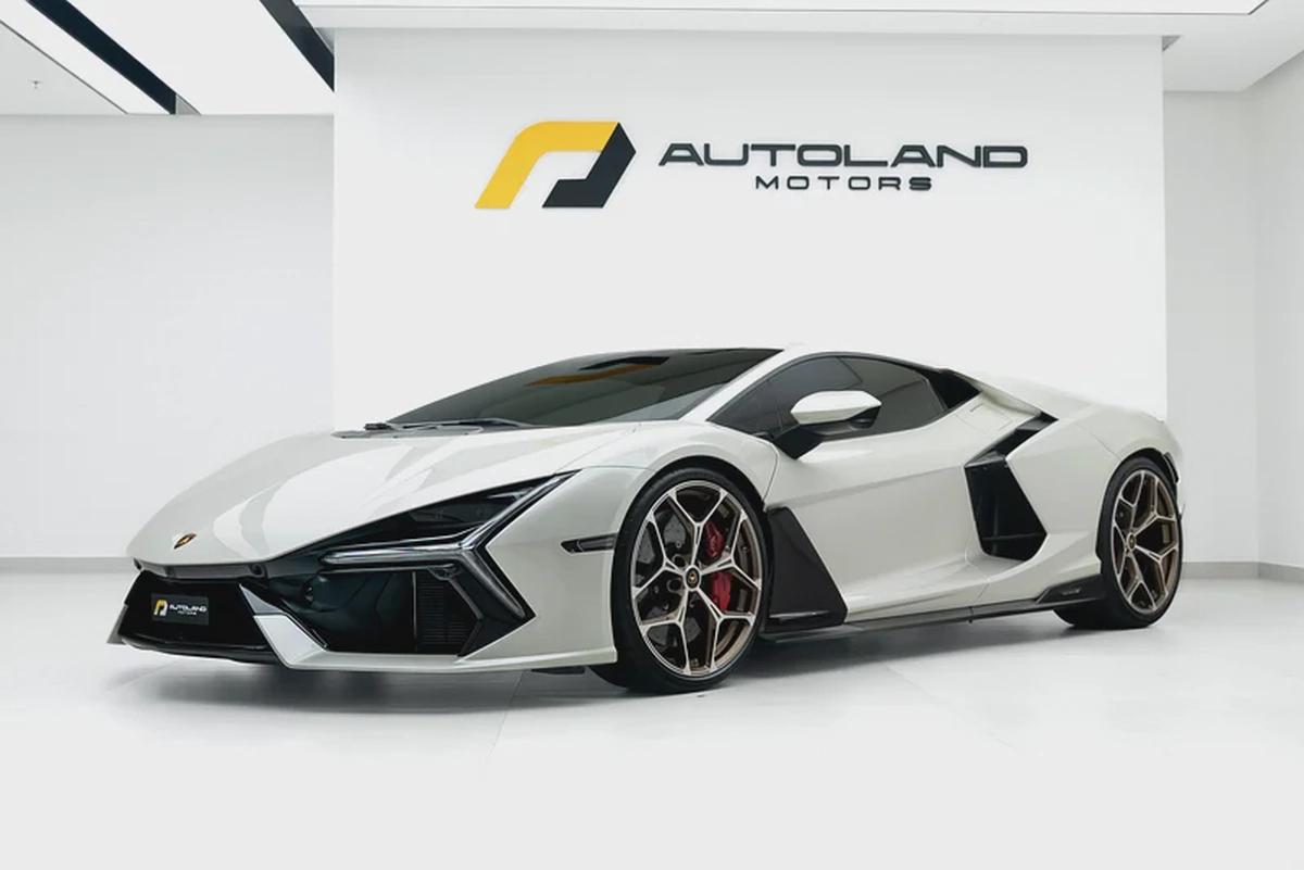 2024 LAMBORGHINI REVUELTO – FULL CARBON FIBER, STUNNING SPEC, MAIN DEALER WARRANTY SERVICE-0-0