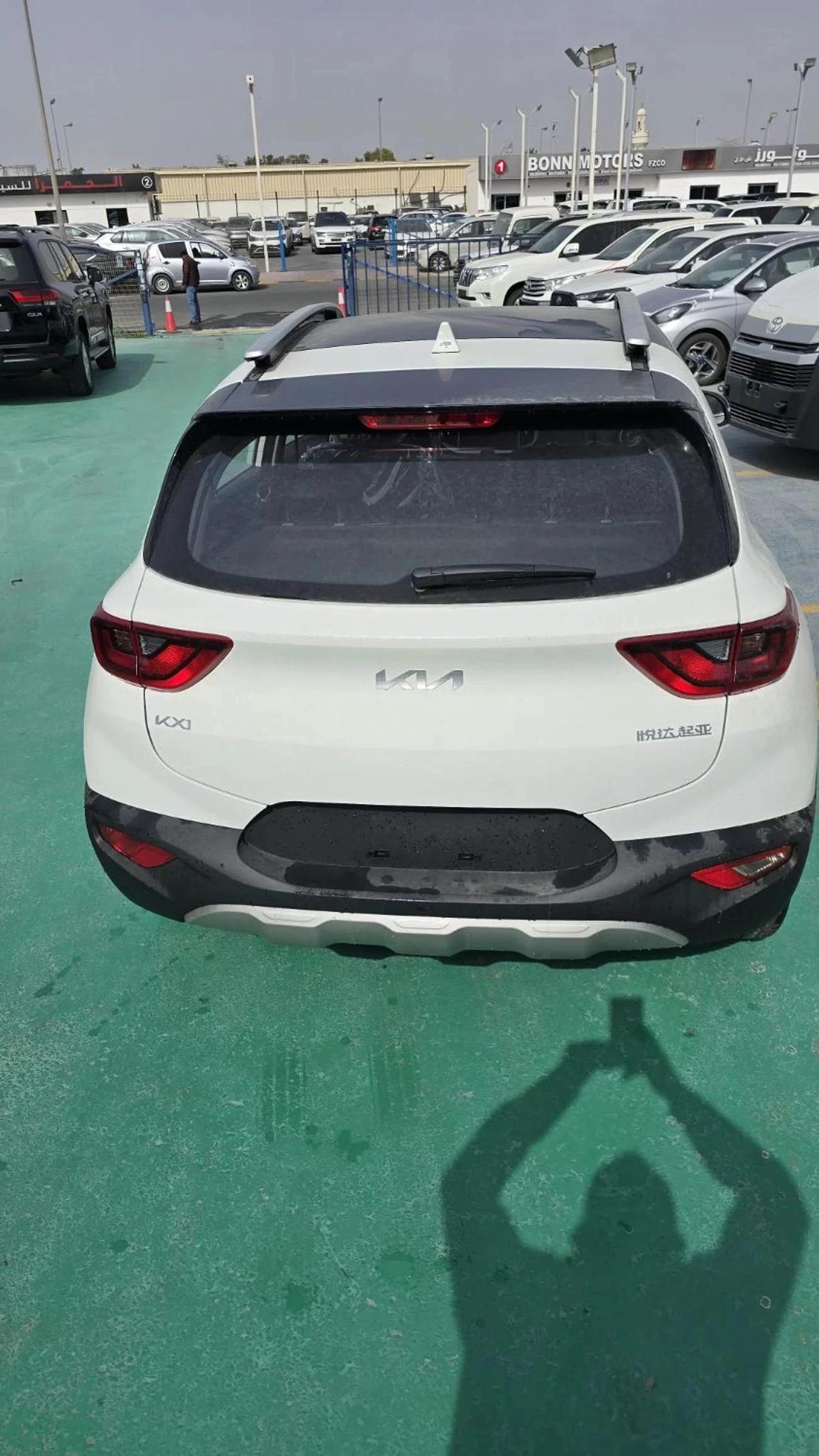 Kia KX1-4-4