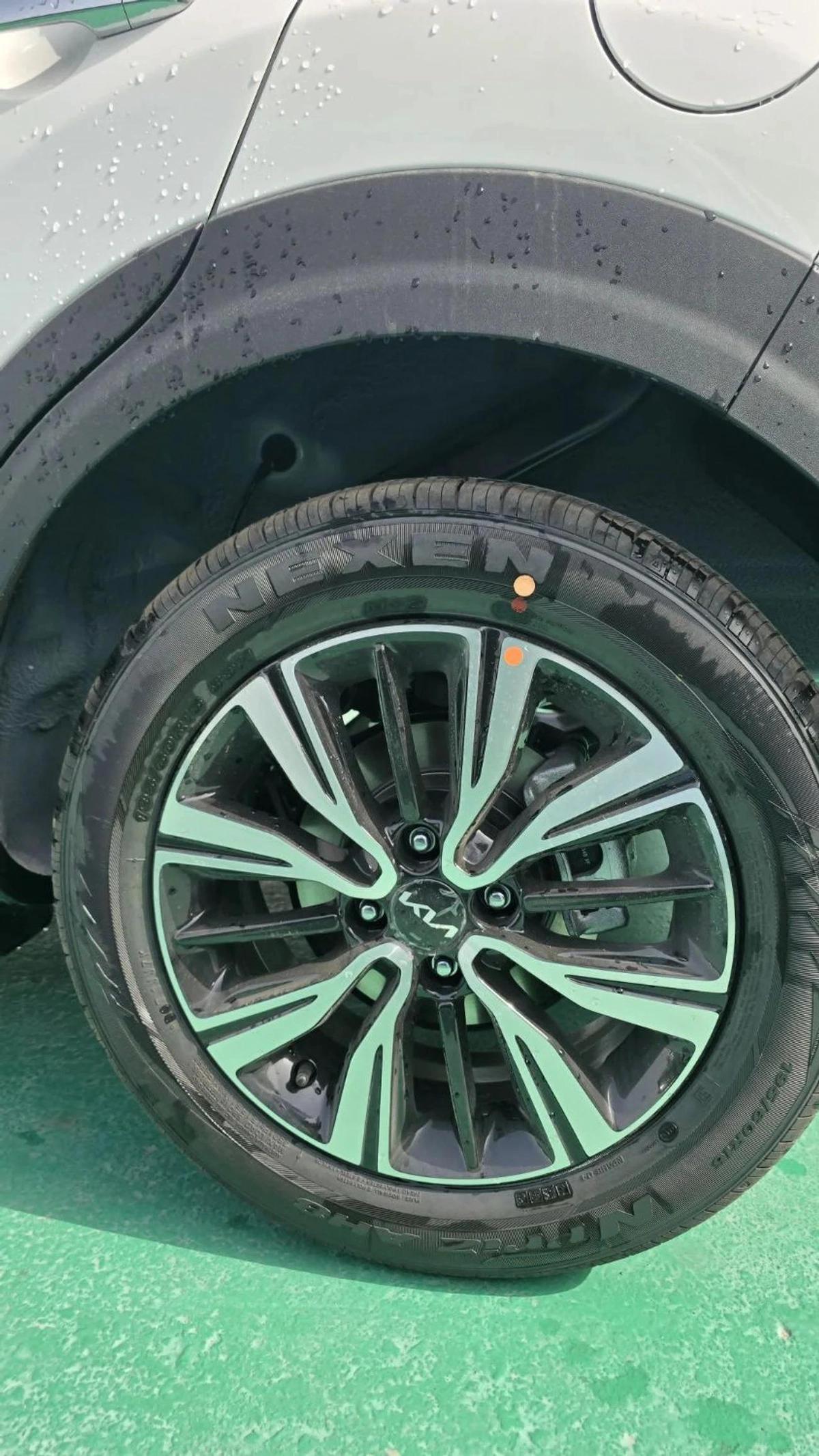Kia KX1-11-11
