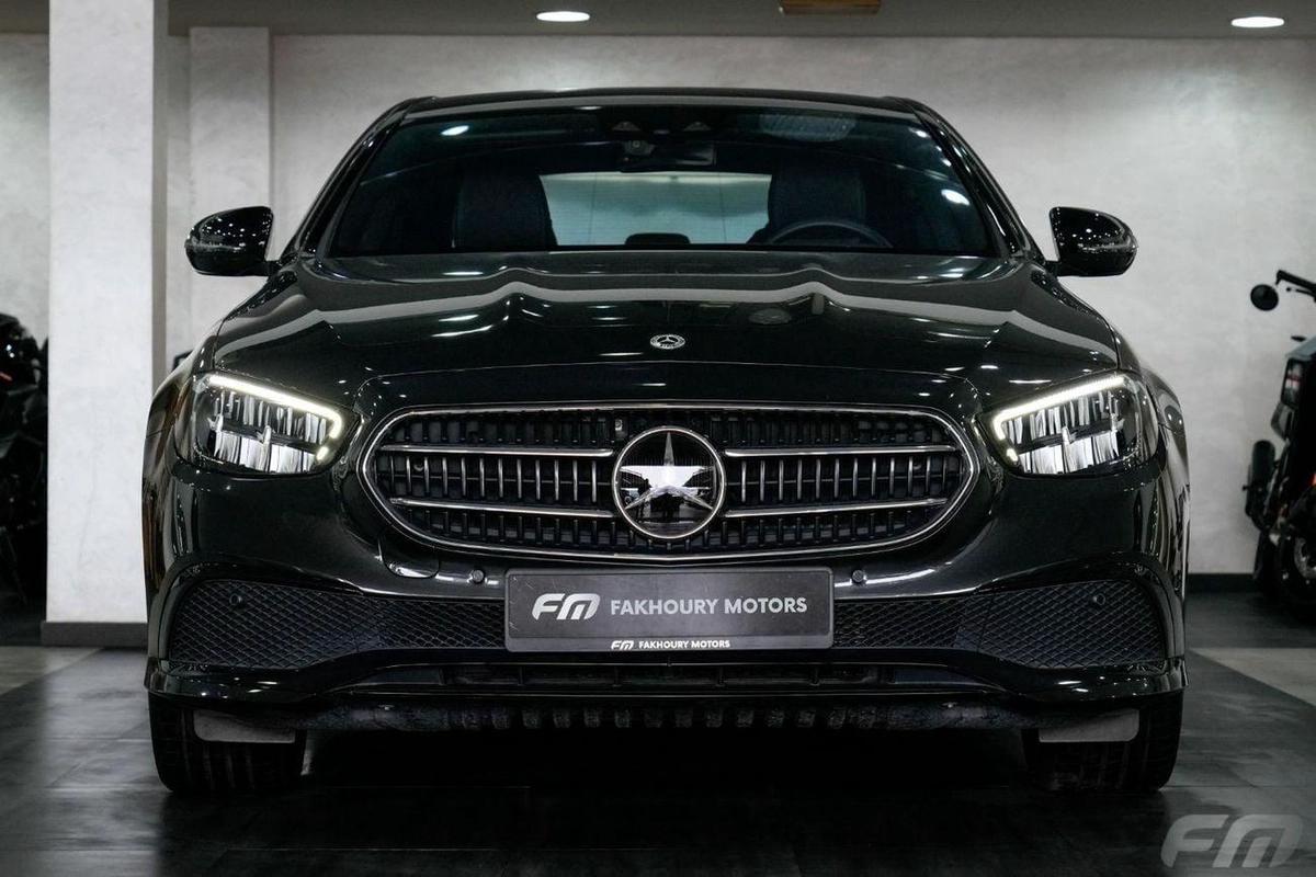 Mercedes-Benz E300 HYBRID - IN ITS EXCELLENT CONDITION!!!-2-2