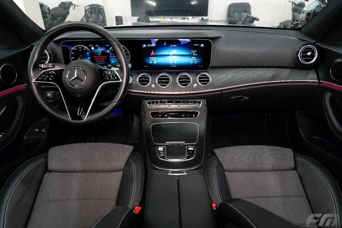 Mercedes-Benz E300 HYBRID - IN ITS EXCELLENT CONDITION!!!-6-6
