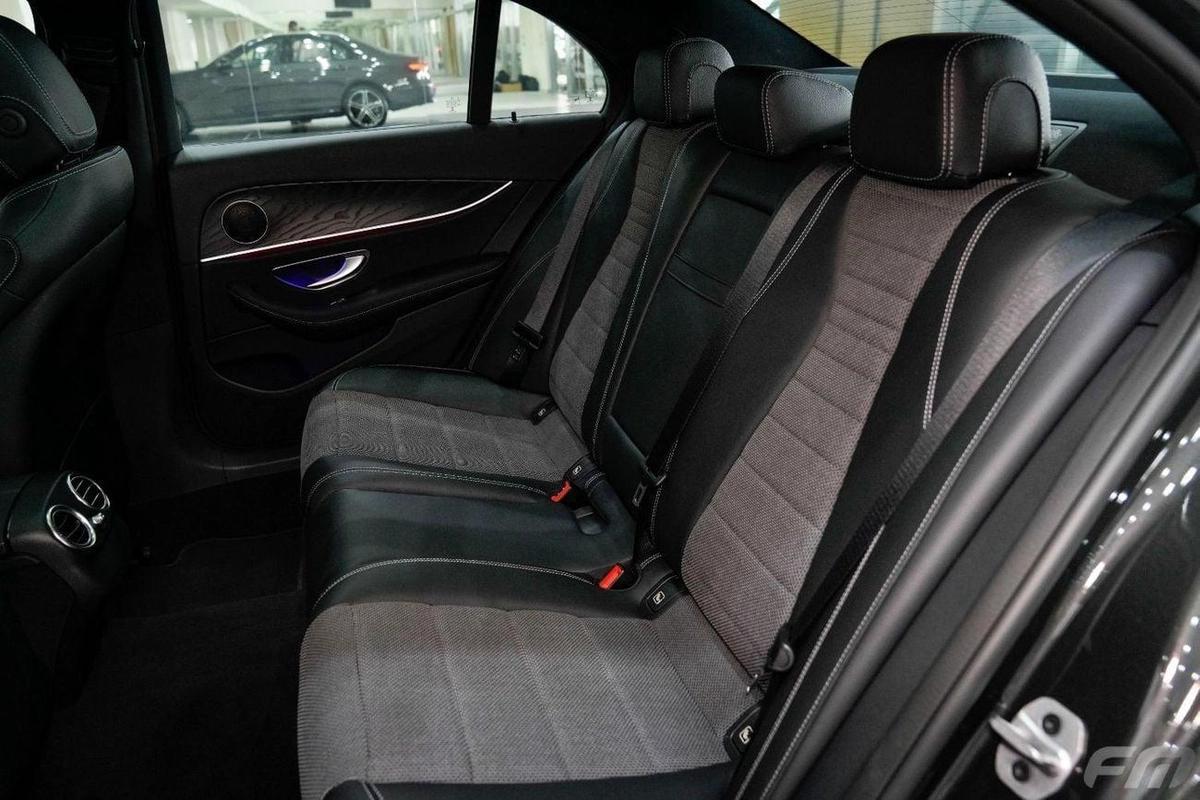 Mercedes-Benz E300 HYBRID - IN ITS EXCELLENT CONDITION!!!-8-8