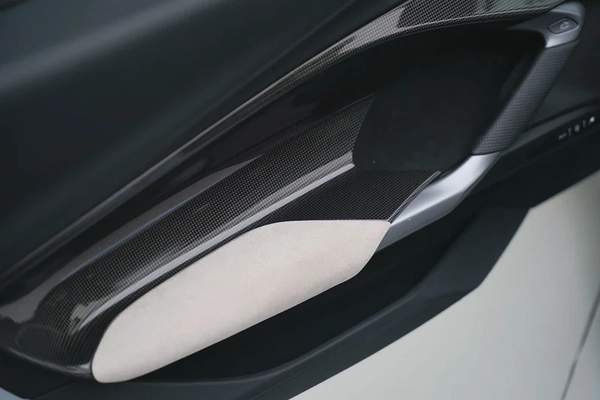 2025 FERRARI 296 GTS CAVALCADE EDITION 1 OF 10 WITH 7 YEARS SERVICE CONTRACT