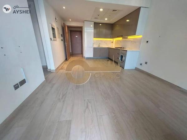 1 Bedroom | Semi Furnished | Balcony view