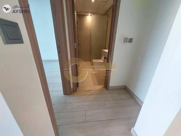 1 Bedroom | Semi Furnished | Balcony view