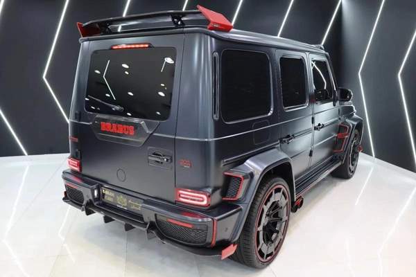 Mercedes-Benz G63 AMG G800 Brabus w/ 900 Rocket Edition Body Kit