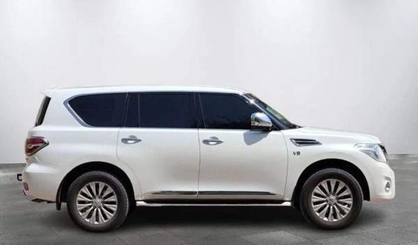 Nissan Patrol 400 Horsepower LE Titanium 5.6L Excellent condition - Large Engine - AED 90,000