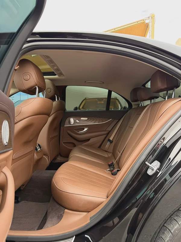 Mercedes-Benz E300 - Korean Sepcs