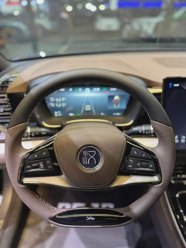 BYD Han DM-i PLUG-IN GYBRID WITH 5 YEARS WARRANTY @ EVS