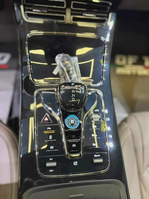 BYD Han DM-i PLUG-IN GYBRID WITH 5 YEARS WARRANTY @ EVS