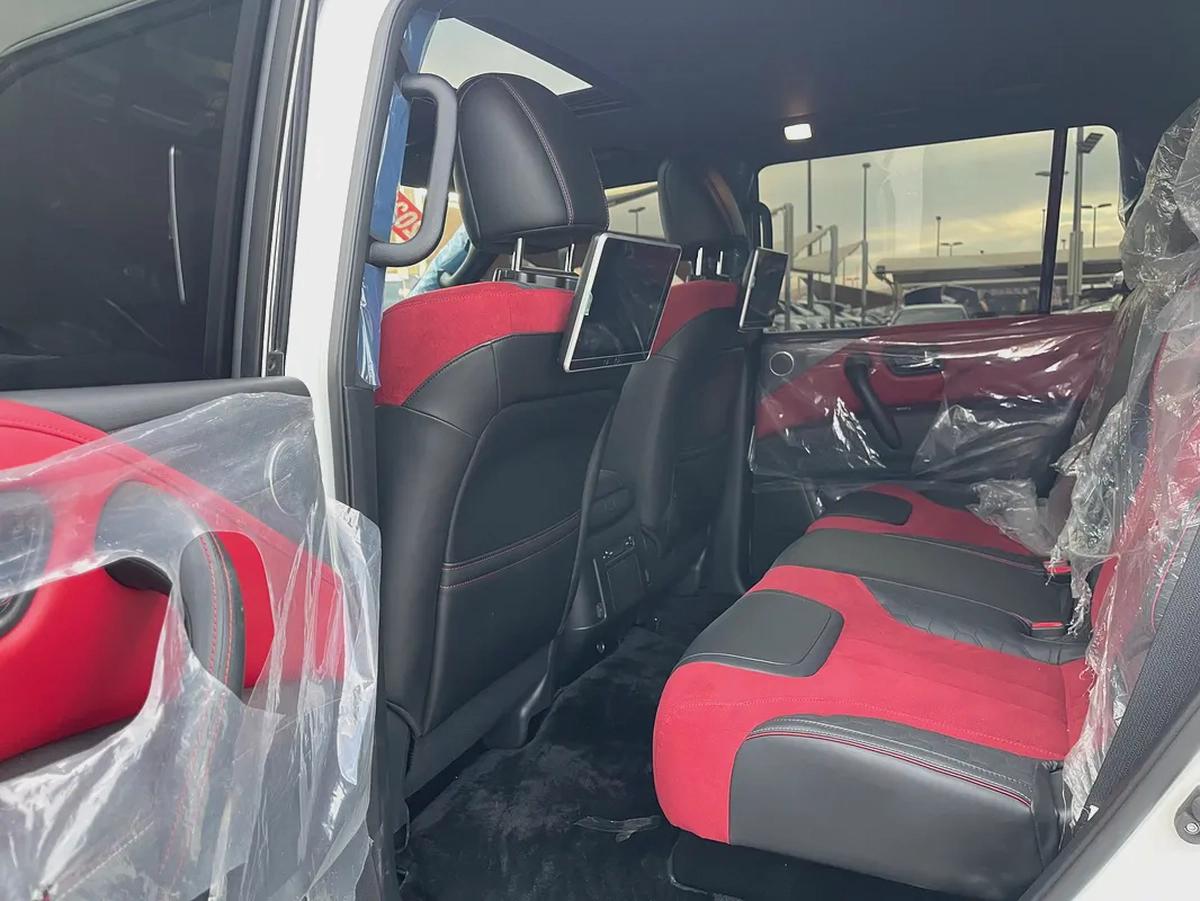 Nissan Patrol Nismo 2022 - GCC Specs - Perfect Condition-11-11