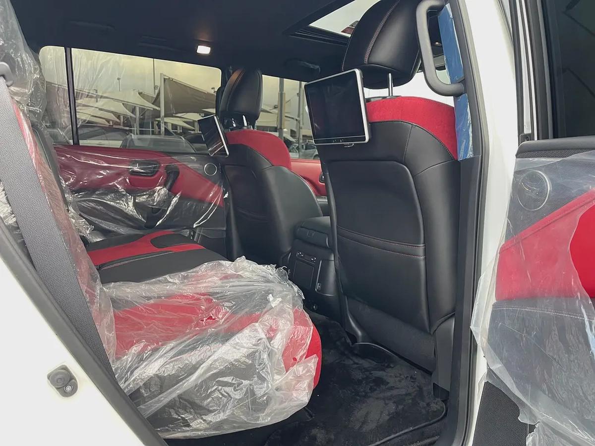 Nissan Patrol Nismo 2022 - GCC Specs - Perfect Condition-13-13