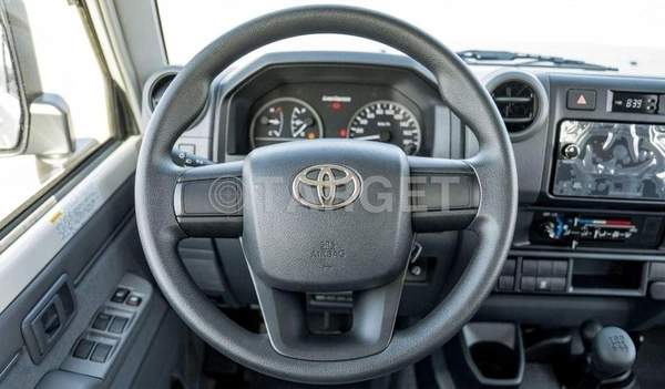 Toyota Land Cruiser 70 LC76 4.2L V6 DIESEL