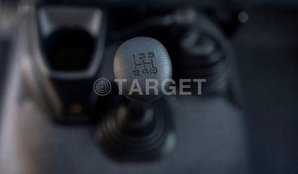 Toyota Land Cruiser 70 LC76 4.2L V6 DIESEL