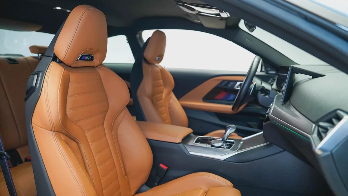 Special Offer | AED 5,2317 PM | Carbon Fibre Maxton Design | M2 Coupe-5-5