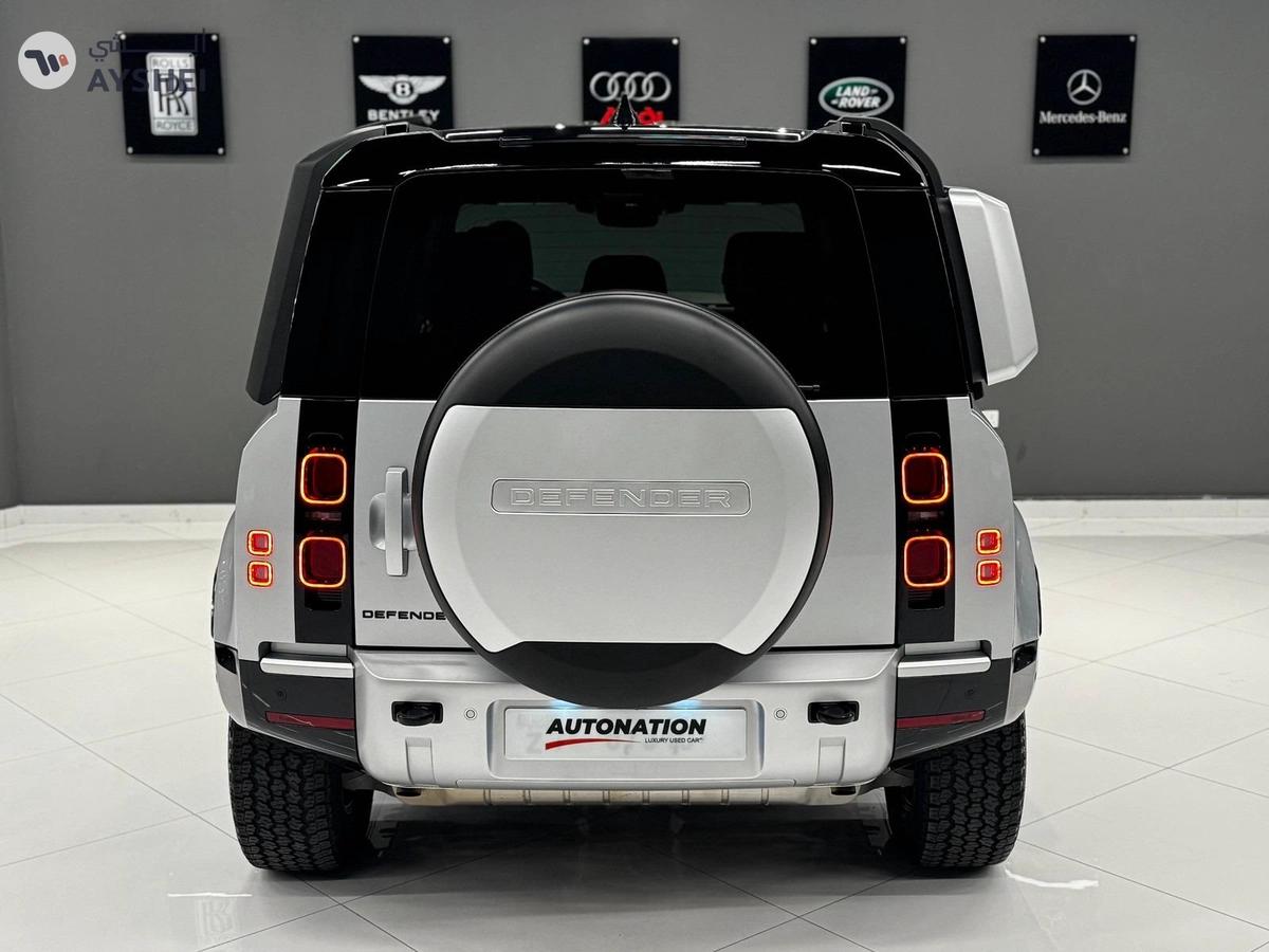 Land Rover Defender 2024-6-6