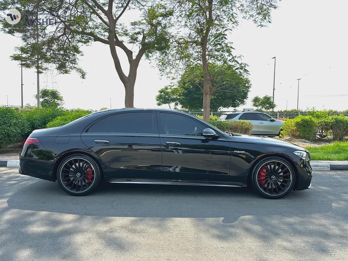 Mercedes Benz S63 2024-2-2