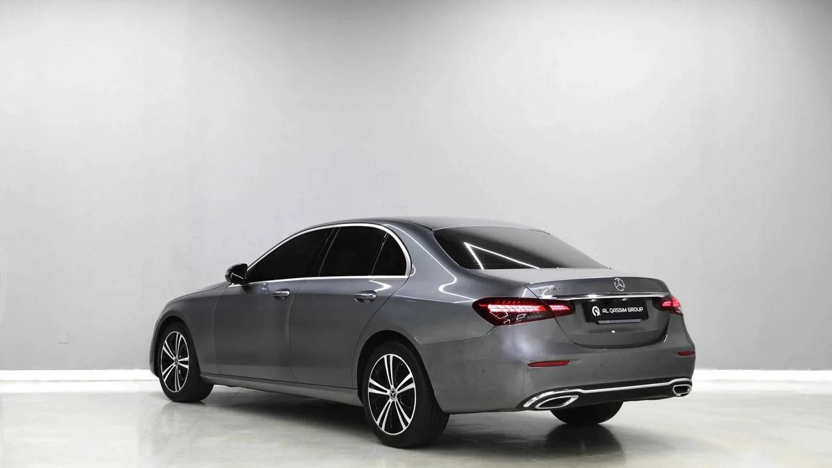 E 250 | 1,950 AED Monthly | Under Warranty Till 2027 | Free Insurance + Registration-12-12