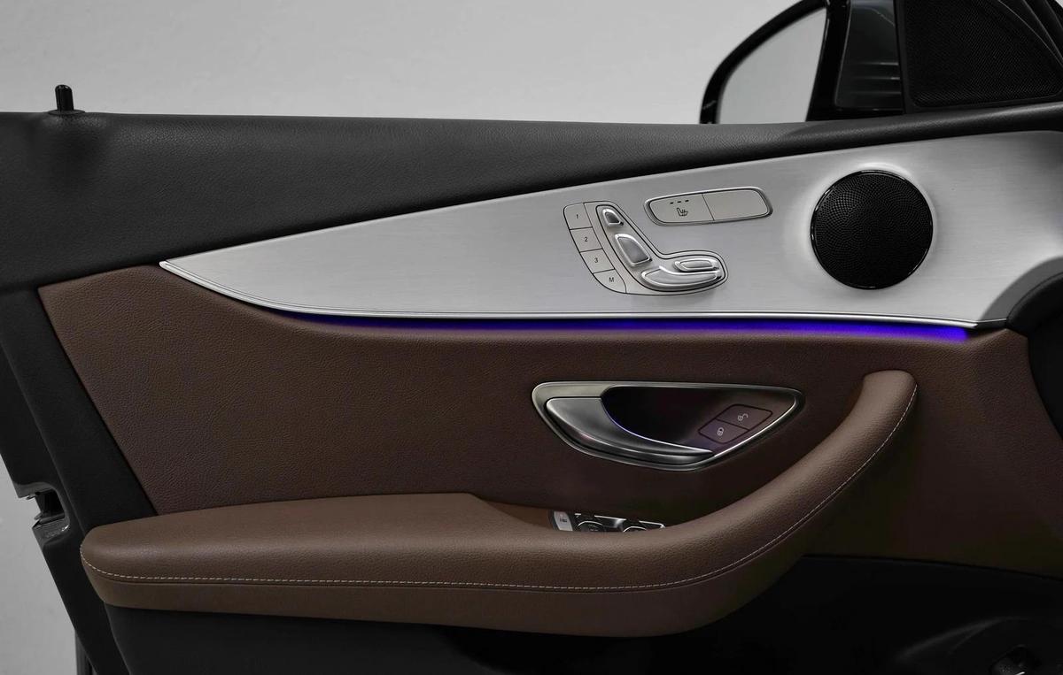 E 250 | 1,950 AED Monthly | Under Warranty Till 2027 | Free Insurance + Registration-9-9