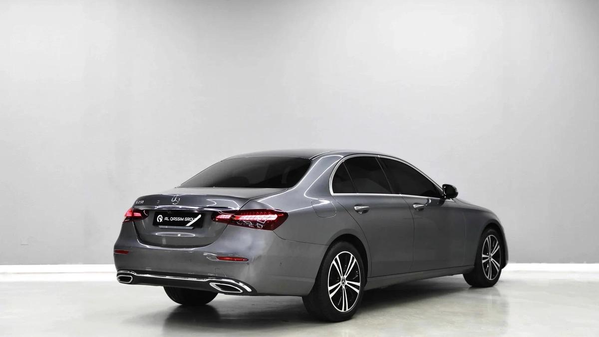 E 250 | 1,950 AED Monthly | Under Warranty Till 2027 | Free Insurance + Registration-5-5