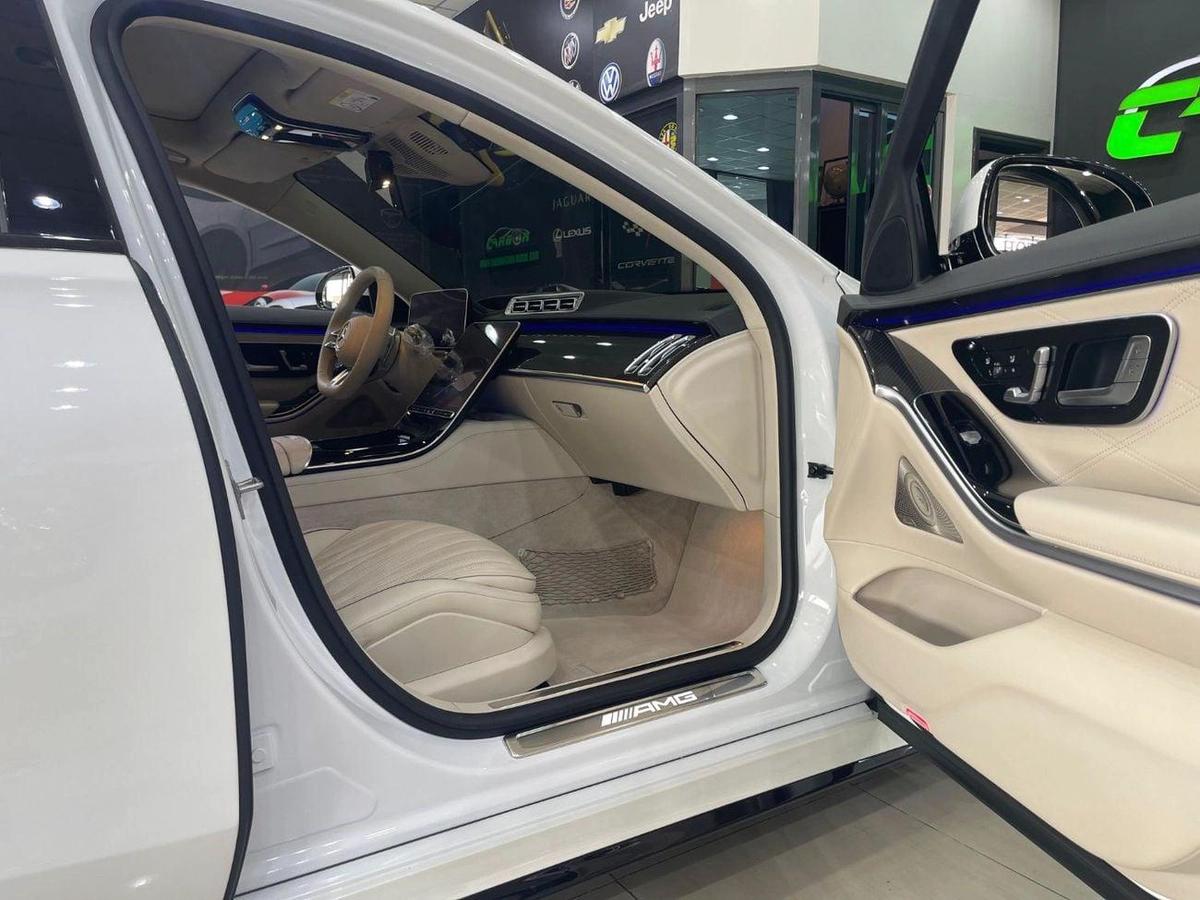 Mercedes-Benz S 63 AMG-17-17