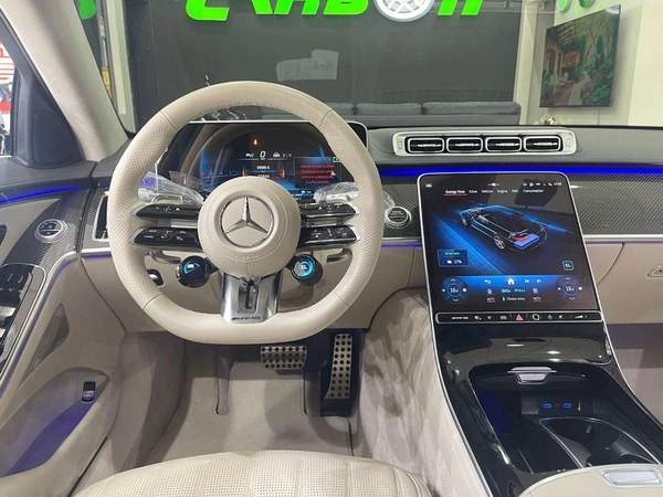 Mercedes-Benz S 63 AMG