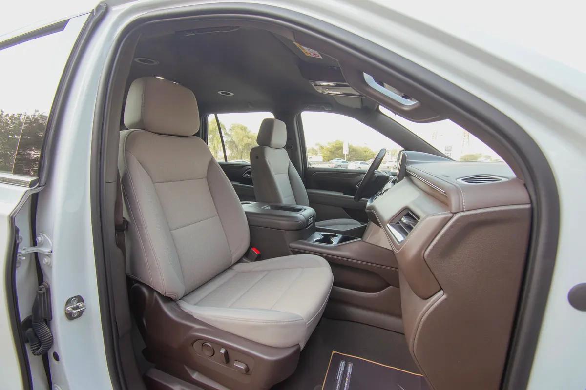 AED 2,087/Month | Tahoe LS | Free Warranty | GCC Specs | REF#C01629-11-11