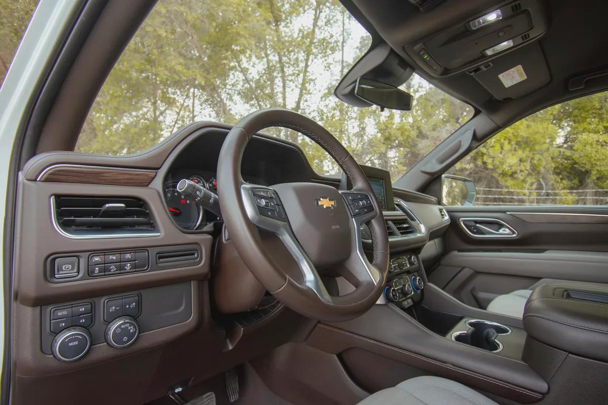 AED 2,087/Month | Tahoe LS | Free Warranty | GCC Specs | REF#C01629-15-15