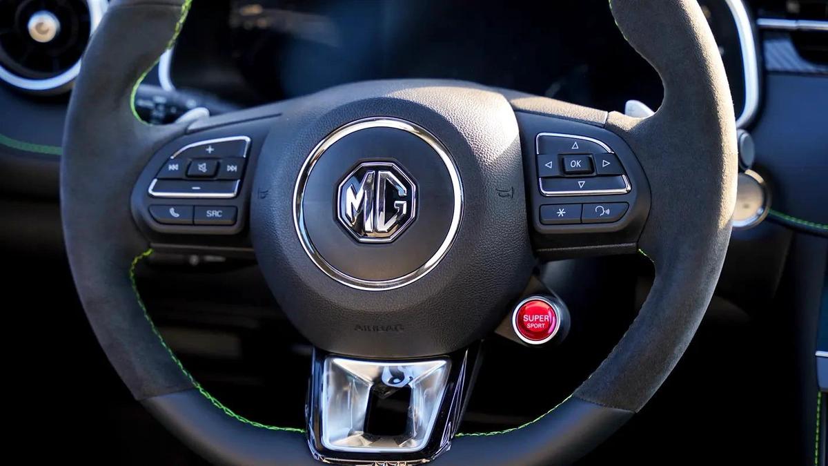 MG 6 1.5L TURBO XLINE TROPHY LUXURY CHINESE $%! MODEL 2025-16-16