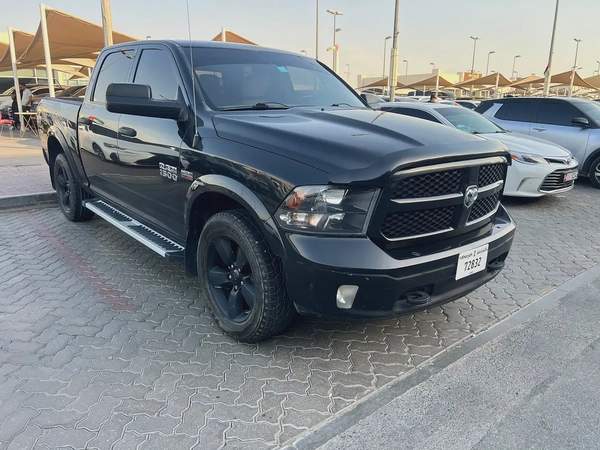 Dodge Ram 1500 Big Horn 2015 - Canadian Specs - GCC Ready!