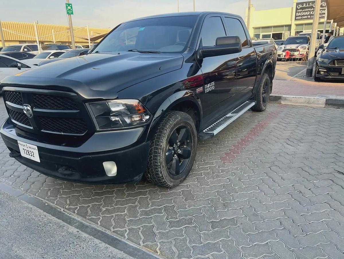 Dodge Ram 1500 Big Horn 2015 - Canadian Specs - GCC Ready!-1-1