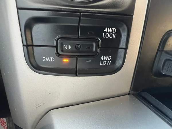 Dodge Ram 1500 Big Horn 2015 - Canadian Specs - GCC Ready!