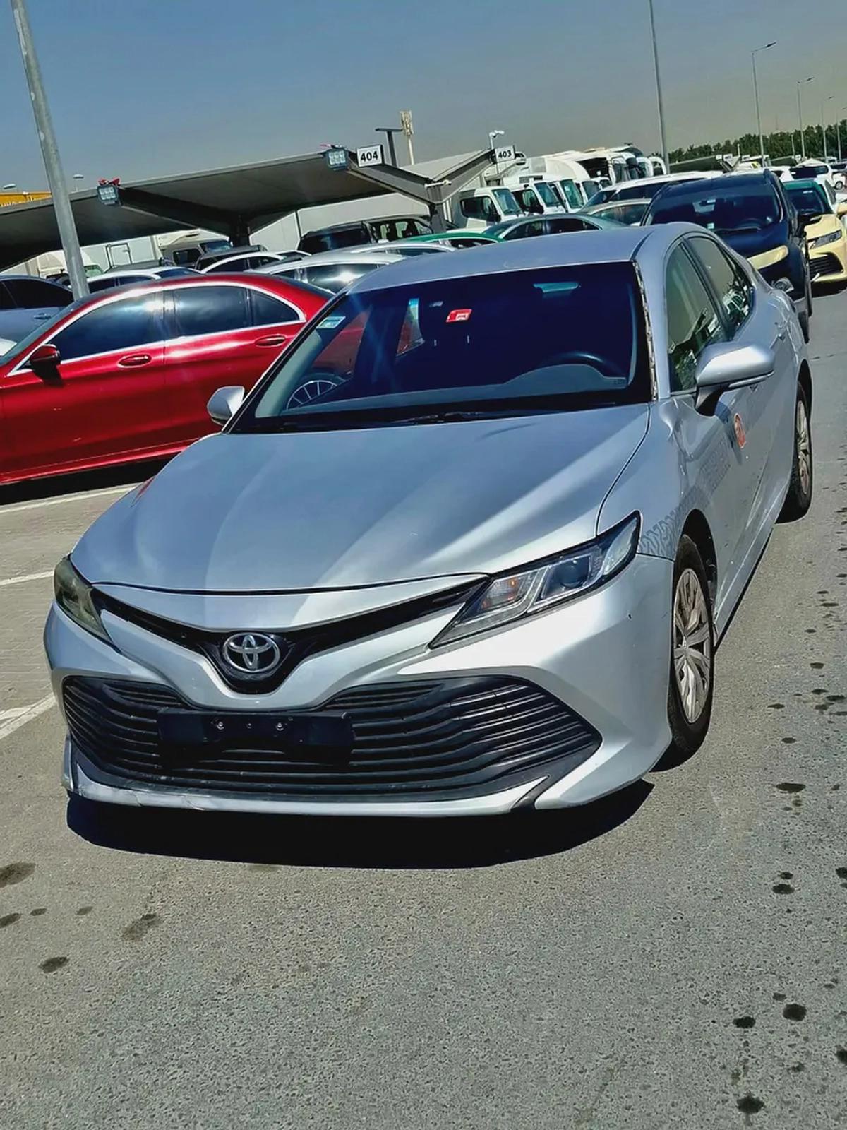 تويوتا كامري تكسي الاصل 2020-5-5