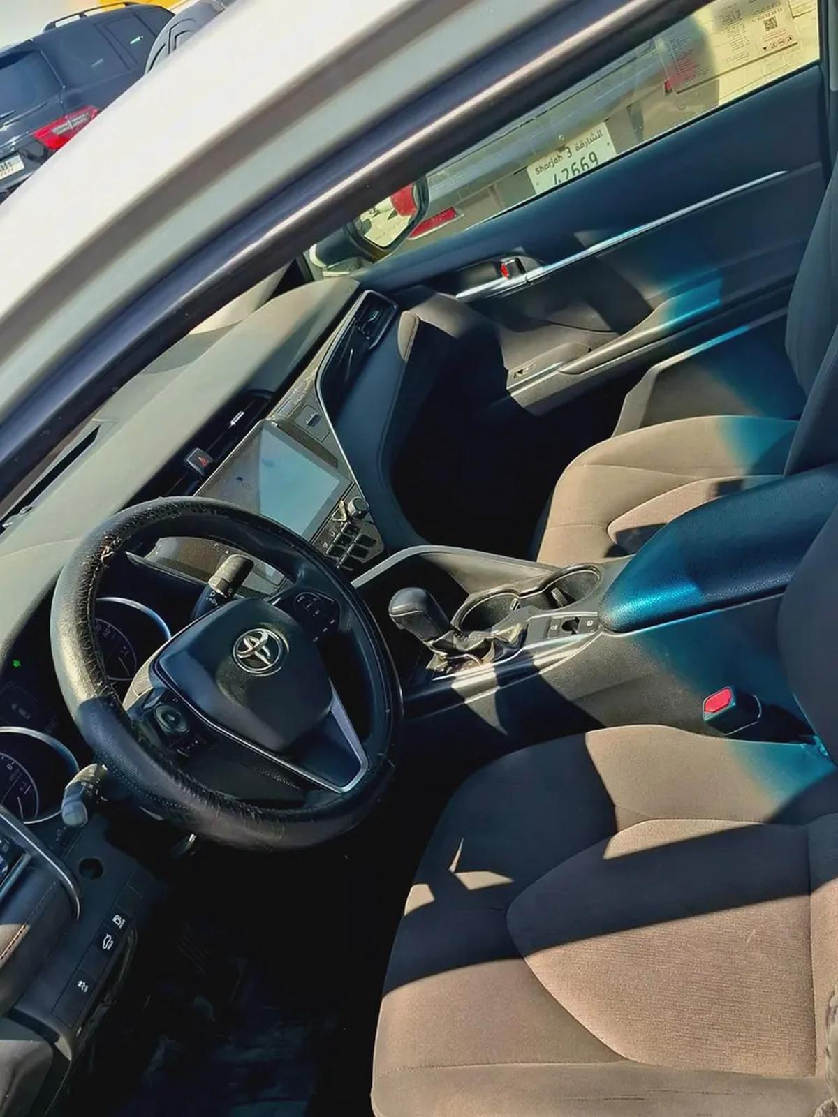 تويوتا كامري تكسي الاصل 2020-6-6