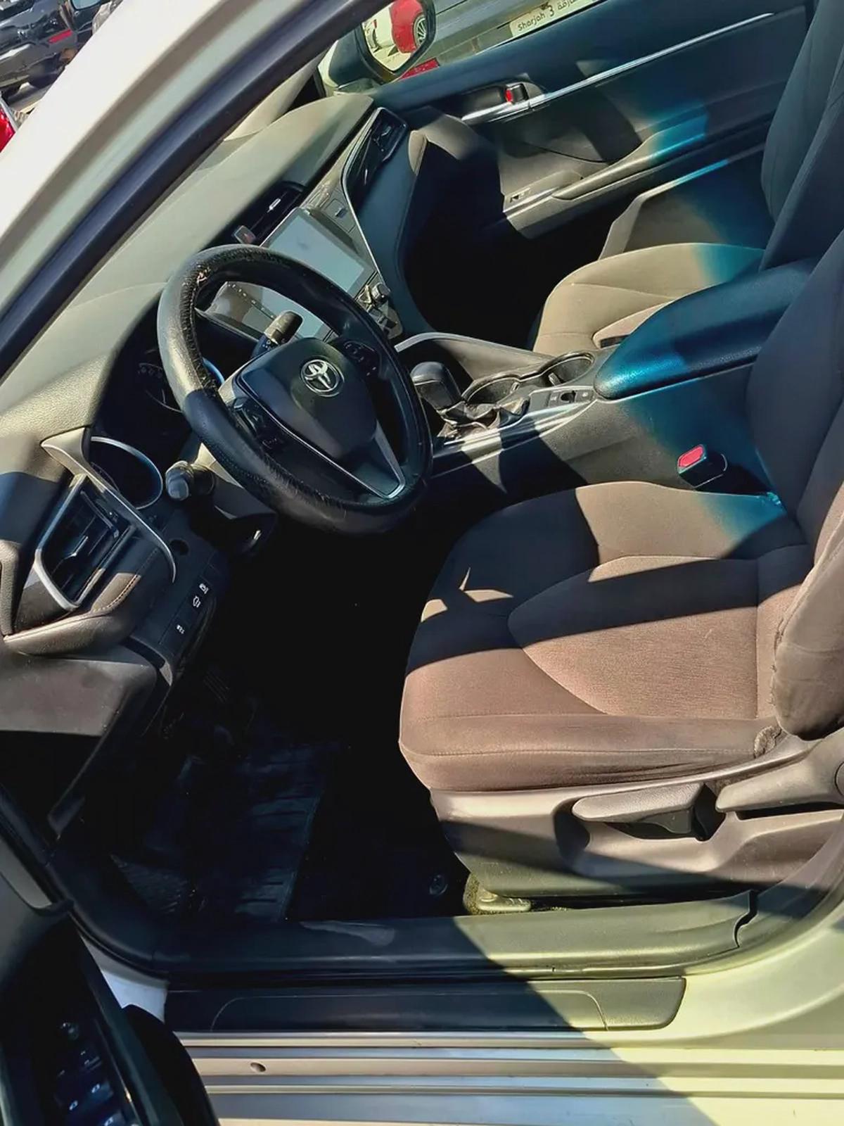 تويوتا كامري تكسي الاصل 2020-8-8