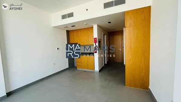 Modern Studio Living – Style and Comfort Combined